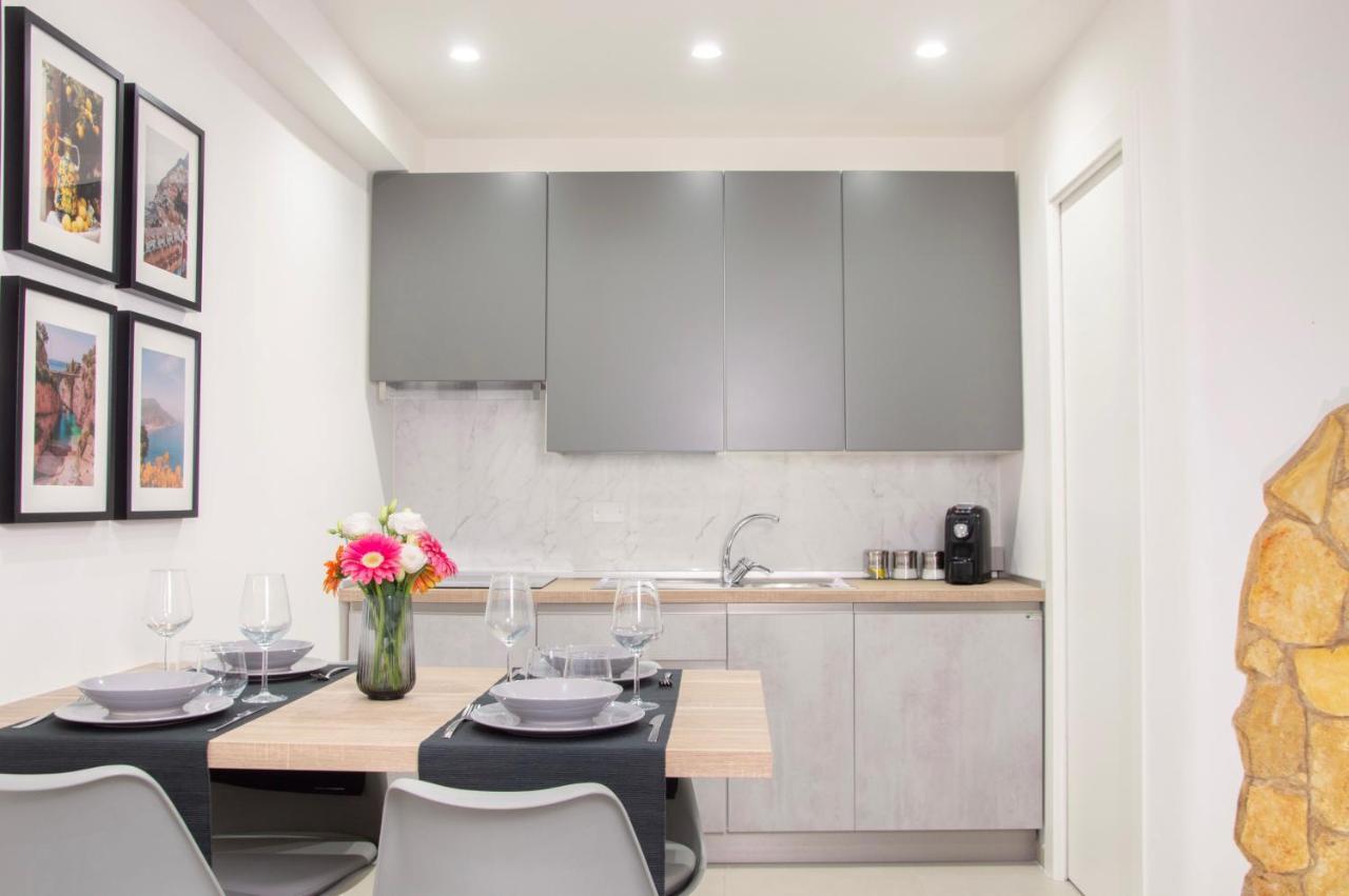Luxury House Dogana 37 Salerno Exterior foto